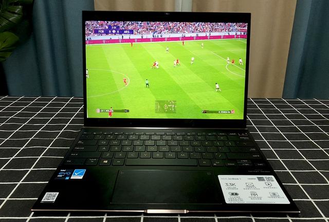 一口气测了三款轻薄本 这三个核心问题有答案了