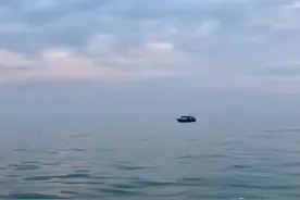 300元一船，在北部湾第一次体验出海打渔的乐趣，海鲜吃到撑图片