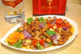绝了！这家烤全羊店，把地道内蒙味搬到了襄阳图片