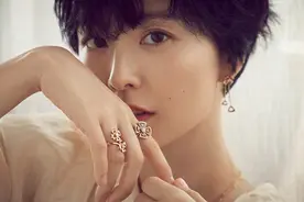 郑有美 Cosmopolitan Korea  2020 2月刊封面图片