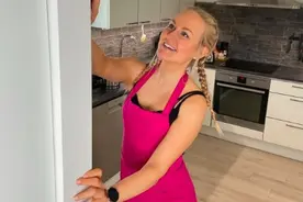 芬兰"清洁女王"免费帮抑郁网友打扫脏乱房间，前后对比简直舒爽图片