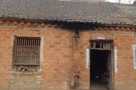 农村建房，很多人都还不了解为何要将墙体做成空心墙，有何利与弊图片