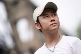 曾经火的一塌糊涂的歌手，时隔多年为何不见露面，他们都在干什么图片