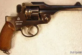 日本第一支国产制式手枪，26式转轮手枪，早期型开几枪都打不死人图片