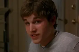 美剧英语天天背：I am begging图片