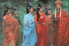 孙悟空答应放过七只蜘蛛精，为何最后出尔反尔将她们打杀？图片