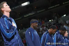 NBA前运动员身高2.29的肖恩·布拉德利被撞瘫痪图片