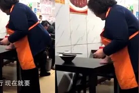 过年偷偷回家时，家人有什么反应？看到第一个就哭了图片
