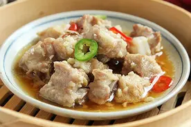蒸排骨，总是不够香软怎么办？教您正确做法，软嫩不柴，香味十足图片
