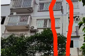 “快点下楼！”郑州一小区楼房疑似发生楼体倾斜，百余户居民紧急撤离图片