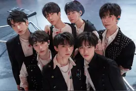 时代少年团马嘉祺高考失利，花30万补课，依旧没过分数线图片