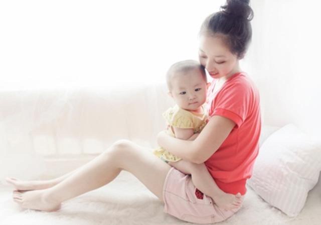 生娃孩子皮肤鸡皮疙瘩