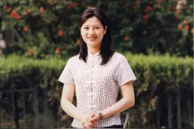 朱军搭档地位曾媲美董卿，消失许久以为从央视离职，其实已经离世图片