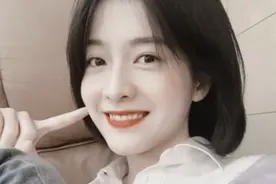 小说：她那委屈又羞愤的表情图片