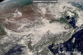 冷涡驾临东北，辽宁出现“龙吸水”！网友：今年气候确实不正常？图片