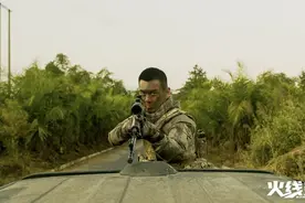 热播榜第一！任天野新片，比吴京的《战狼2》猛多了图片