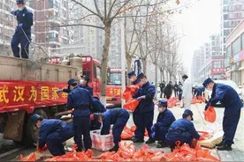 20万斤鱼背后的“爱心传递”图片