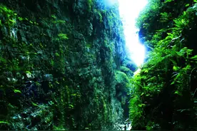 在华蓥山下，有个传说中的大峡谷图片