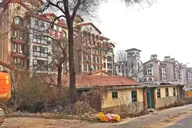 时隔近10年，烟台这个“最牛钉子户”终于拆了图片