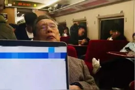 钟南山和孙子的对话一夜走红，短短几句话，网友：好的家教藏不住图片
