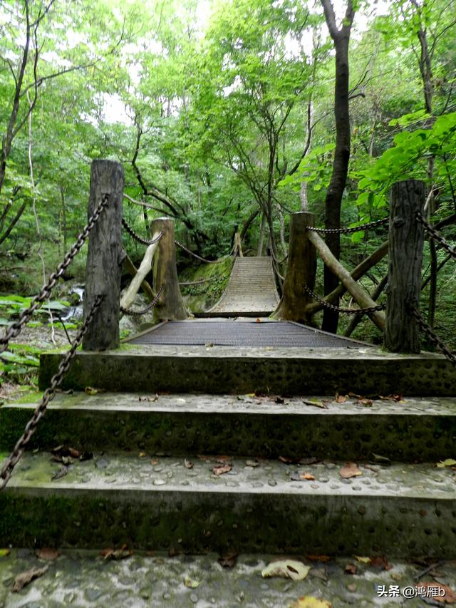 重走抗联路——本溪关门山森林公园鸣翠谷景区抗联秘营