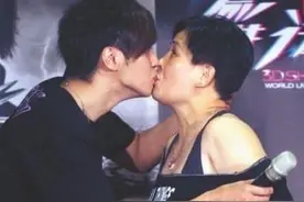 比起罗志祥与母舌吻，李国麟却嘴对嘴亲女儿，这样的爱你接受吗？图片