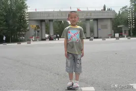 瞻仰乌鲁木齐烈士陵园图片