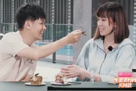 林志颖喂妻子吃蛋糕，陈若仪的回应，暴露两人生活中真实感情图片