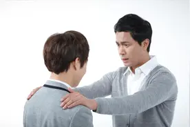 “儿子高考估分710，9月清华见”被群嘲后发真实成绩：知子莫若父图片