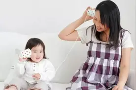 宝宝2岁还不会开口说话，不是因为宝宝太懒，而是家长“太勤快”图片