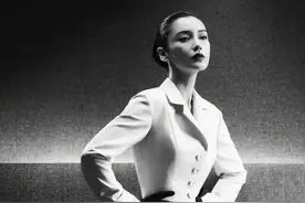 Angelababy 来自Dior中国区独一份的宠爱，一次演绎了六套古董高定图片