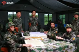 《蓝军出击》的他们竟有“隐藏彩蛋”，家长里短下尽是柔情……图片