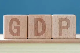 国家统计局：上半年国内生产总值532167亿元 同比增长12.7%图片