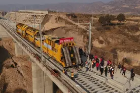 这条高速快车道今年年底建成通车，银川至西安只需要3.5小时图片