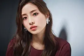 新垣结衣结婚，石原里美退圈，中国网友狂呼一天没俩老婆图片