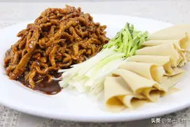 厨师长教你京酱肉丝正确的做法，这样做出来的肉丝嫩滑，口感纯正图片
