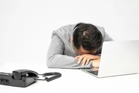 打鼻鼾=睡得好？不一定，也可能是疾病所致，可别掉以轻心！图片