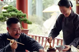 《觉醒年代》婚姻观：最好的婚姻并不是势均力敌，而是彼此需要图片