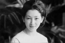 结婚几十年后，日本美智子皇后说：我和天皇没有爱情，拒绝合葬图片