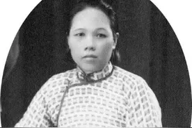 母亲100岁生日大寿，李宗仁独子却当众痛哭：她已经守了70年活寡图片