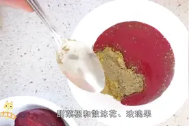 白发越长越多总靠染？分享一个自制小方法，天然没副作用视频封面