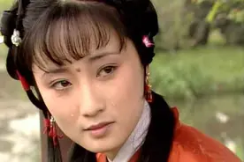 若平儿与香菱易地而处，她能否在夏金桂手里活下来吗？图片