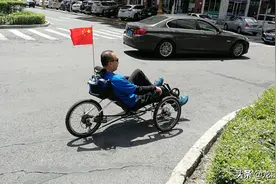 这种自行车，能够躺着骑，可是允许上道吗？图片