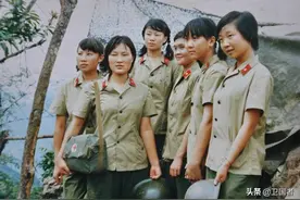 对越作战女兵彩色相片1979-1989年图片