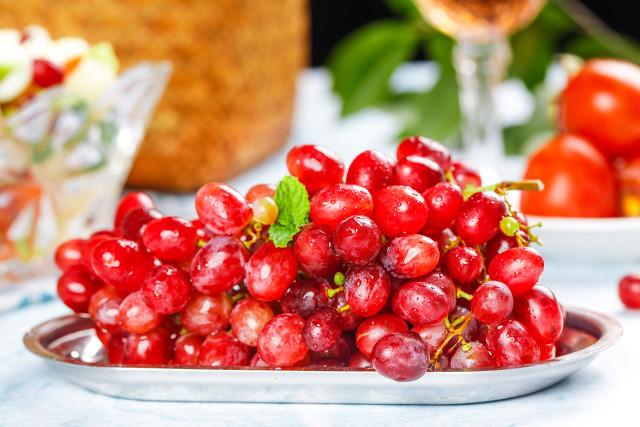 除夕夜，家中摆上这10种“吉祥果”，寓意牛气冲天，好吃还不贵