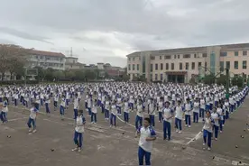 硬核动作获百万点赞！兰溪一高中体育老师自编“高强度课间操”图片
