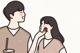 异性交往，男人偷偷拿真心爱你的样子图片