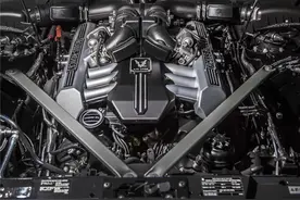 纵置发动机都有哪些优势，为何绝大部分豪车都是纵置发动机？图片