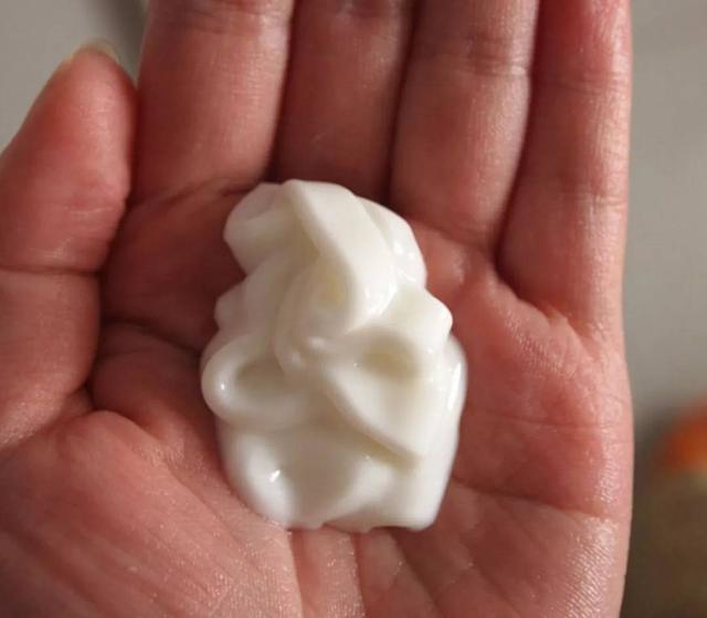 护发问题当然是要从最基础的洗头开始啦