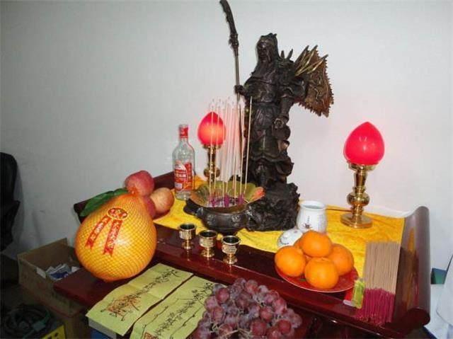 财神的正确供奉方法及风水讲究，助你财源滚滚